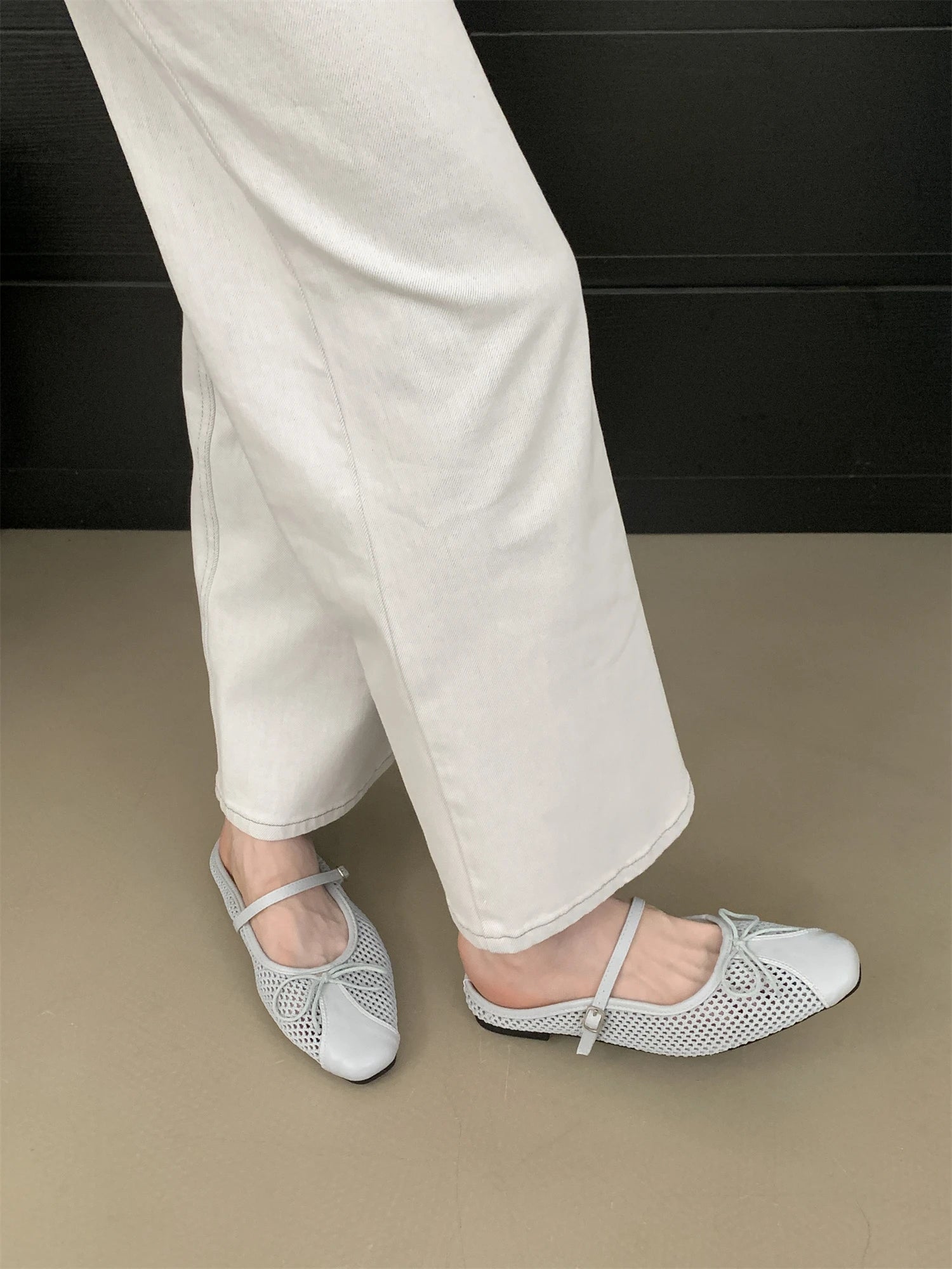 LBSFY -Summer Fashion Concise Round Head  Women Slippers Low Heels Bow Casual Hollowed Out Pumps Party Slide Mules shoes