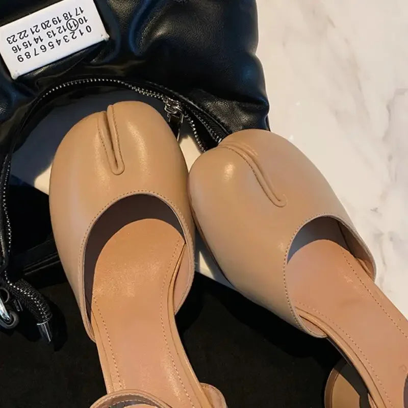 LBSFY -Fashion Tabi Ninja Shoes WomenRound Split Toe Shallow Thick Heel Sandals Single Mid Heel Mary Janes Shoes Female Pumps