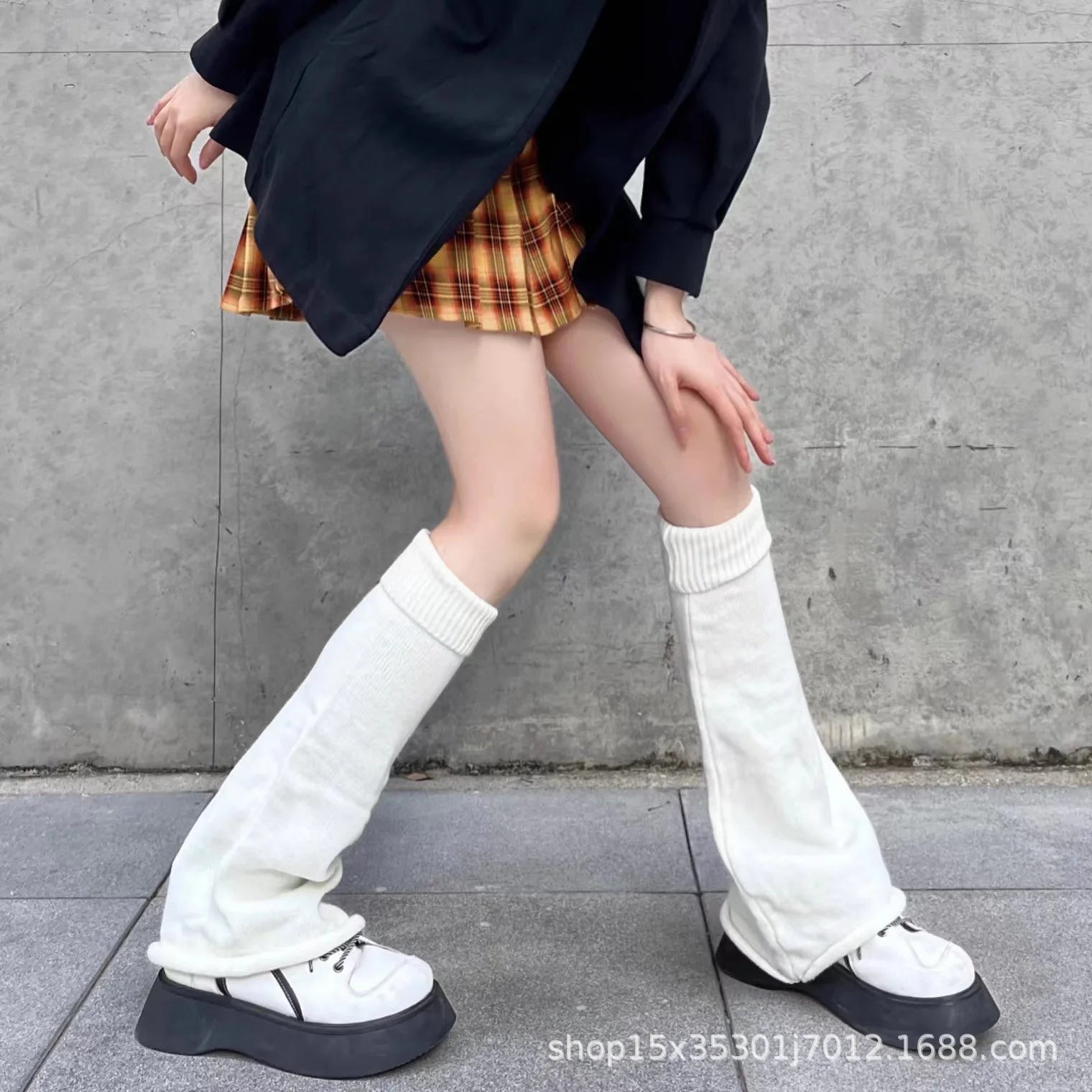 Lbsfy Socks Woman Autumn and Winter Leg Warmer Wide Legs Black White Lolita Socks for Women Stripe