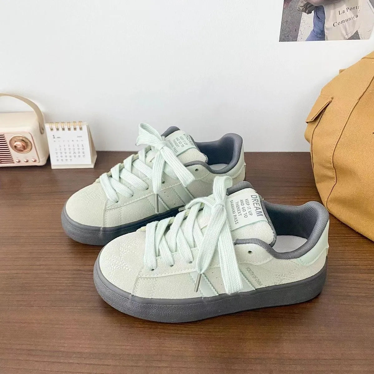 LBSFY  -  Retro Stripe Platform Sneakers for Women Fashion Casual Spring Autumn Board Shoes Female New Designer Zapatos De Mujer