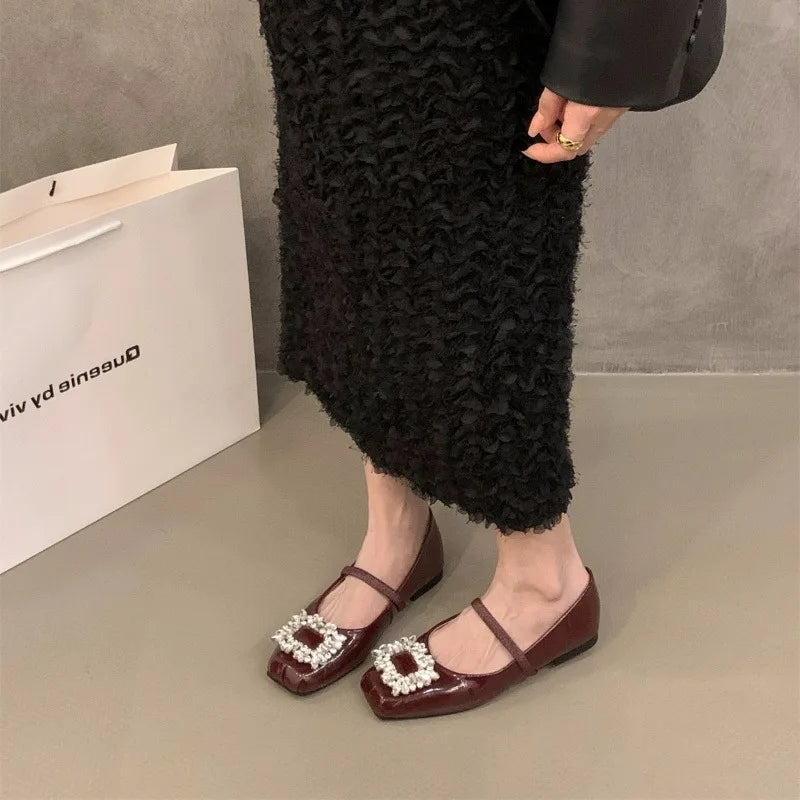 LBSFY -Patent leather women's shoes 2025 summer new fashion buckle retro square head low-heeled shoes comfortable red ballet shoes