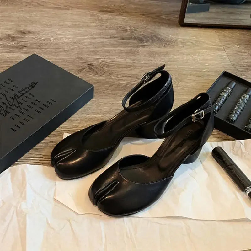 LBSFY -Fashion Tabi Ninja Shoes WomenRound Split Toe Shallow Thick Heel Sandals Single Mid Heel Mary Janes Shoes Female Pumps
