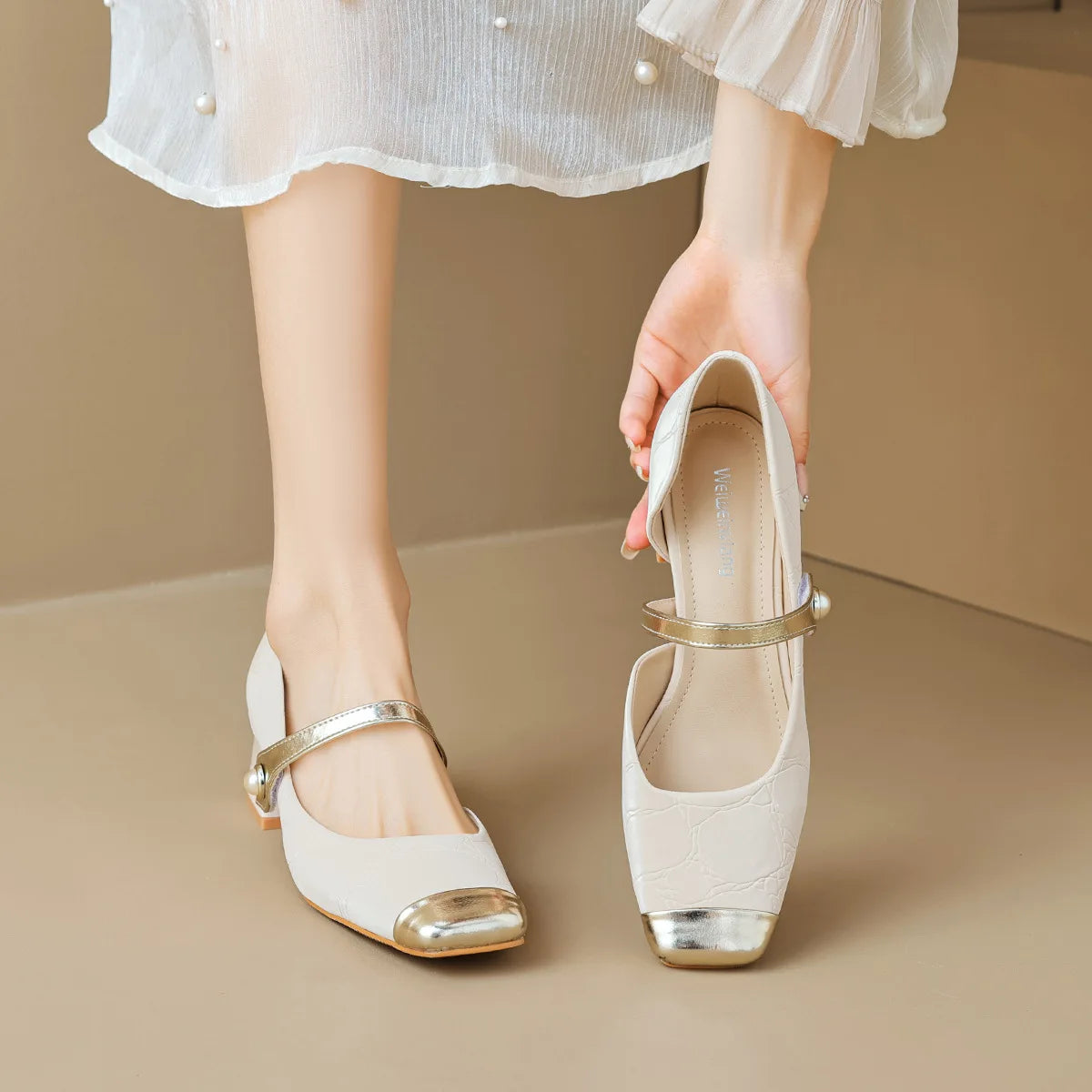 LBSFY -Summer women's high heels Korean style Mary Jane Ladies hollow casual shoes Work and party wear Large size 41-43