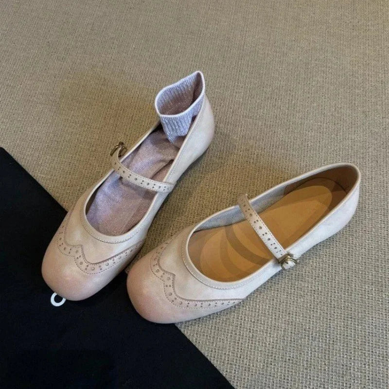 LBSFY -Retro Flat Bottom Mary Jane Shoes Spring Summer New Style Red Slip-On Women's Flats round Toe Low Heel Floral Patterned Pumps