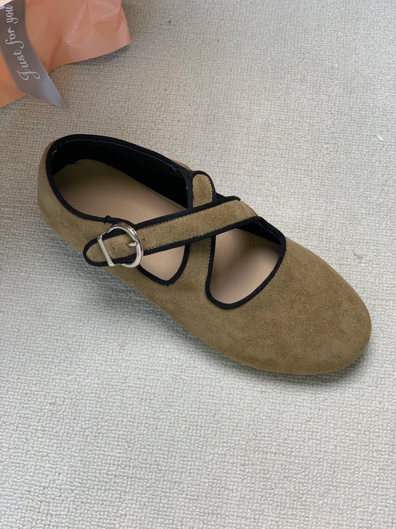 LBSFY -Luxury Spring New Women's Leopard Horsehair Narrow Band Cross Strap Flats Round Toe Leisure Soft Comfortable Female Ballerinas