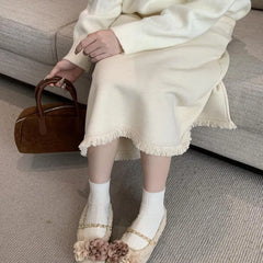 LBSFY  -   2025 New French Retro 3D Flower Flats Round Head Plush Inner Single Shoes Metal Chain Buckle Winter Ballet Shoes Mary Jane 35-39