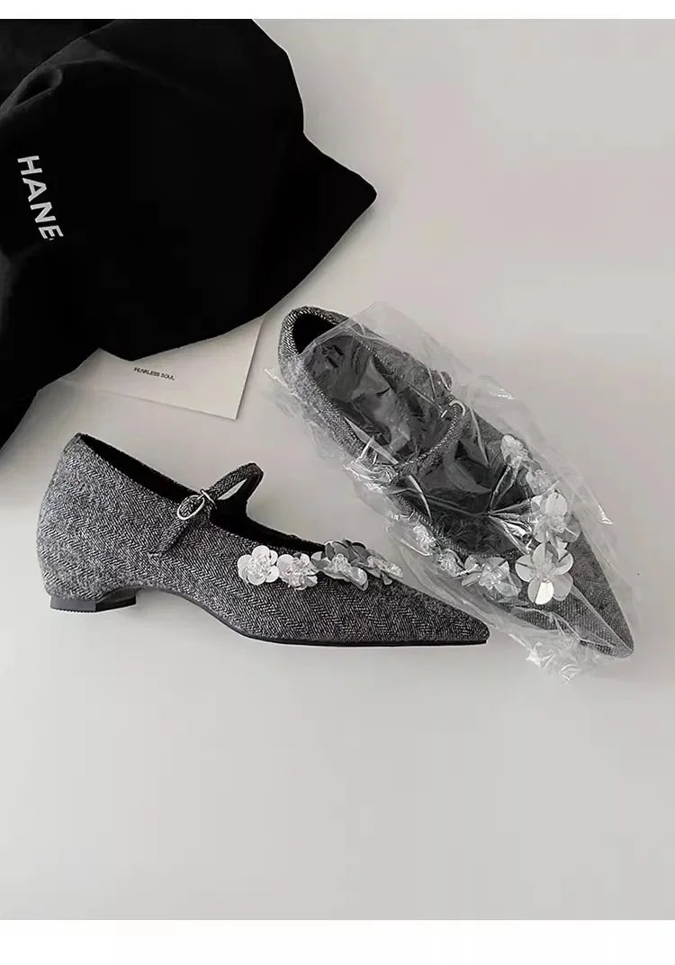 LBSFY -2025 New Style Japanese Bright Sequin Flower Embellished Mary Jane Women's Shoes French Style Increased Height Pointed Toe Singl