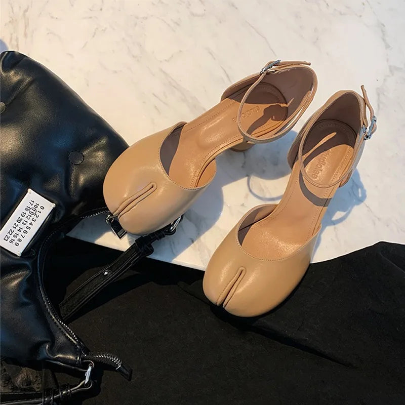 LBSFY -Fashion Tabi Ninja Shoes WomenRound Split Toe Shallow Thick Heel Sandals Single Mid Heel Mary Janes Shoes Female Pumps
