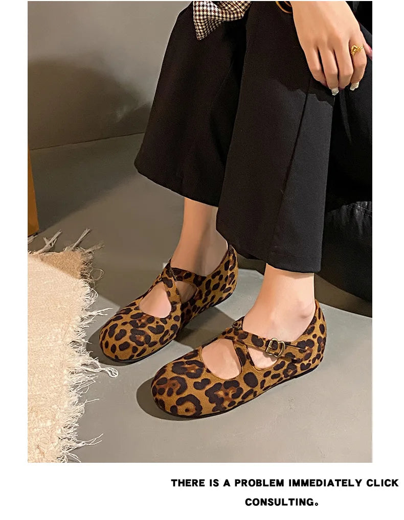 LBSFY -Retro Faux Suede Flat Internal Increase Women Dance Shoes 2025 Spring Autumn New French Casual Commuting Mary Jane Shoes Woman