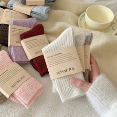 Lbsfy Warm Autumn Cashmere Thick Wool White Socks Women Winter Thicken Warm Harajuku Socks Cute Thermal Japanese Fashion Solid Color
