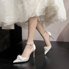 LBSFY  -  New satin white hollow straight line with flower wedding high heels, Xiuhe wedding dress, two pairs of bride's shoes