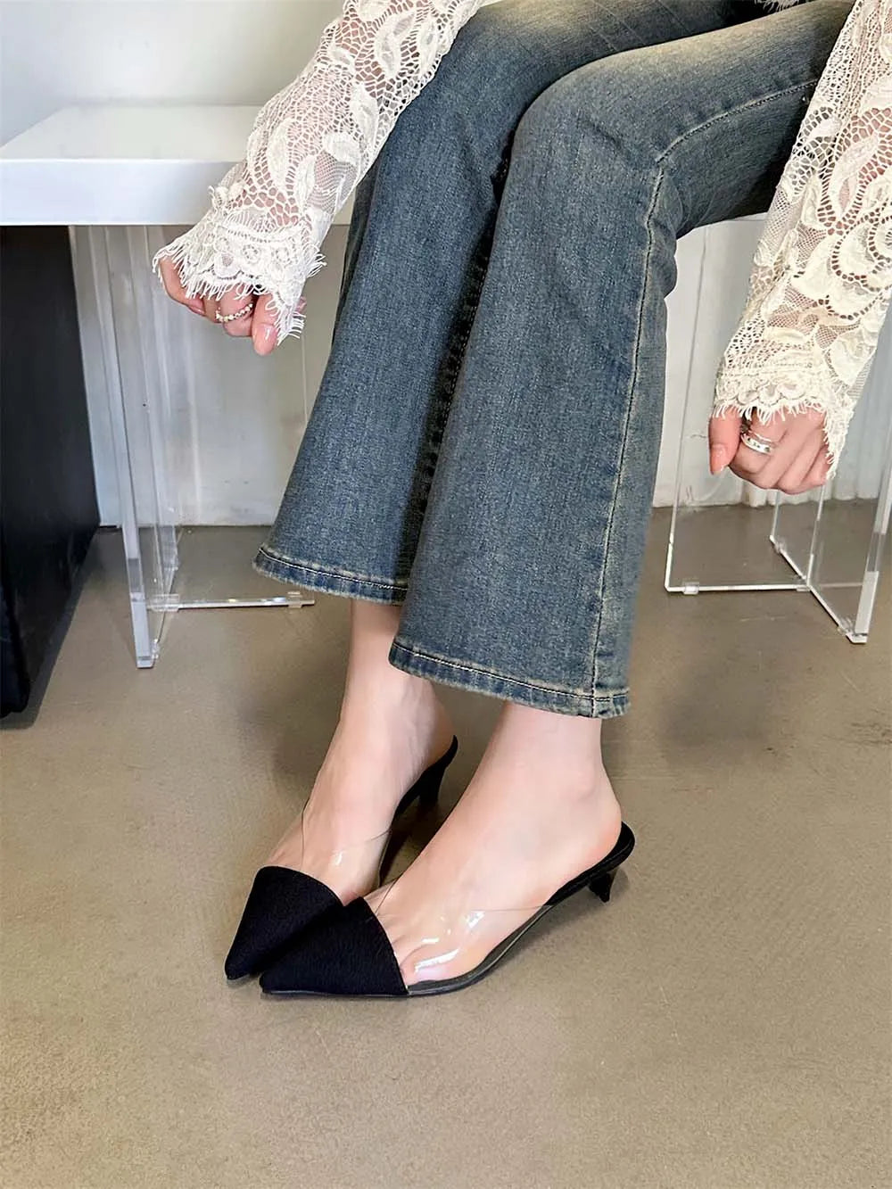 LBSFY  -  Fashion Women Slides Slippers Mules Shoes Pointed Toe Casual Mules Shoes Thin Low Heels Office Party Pumps Dress Shoes Woman 39