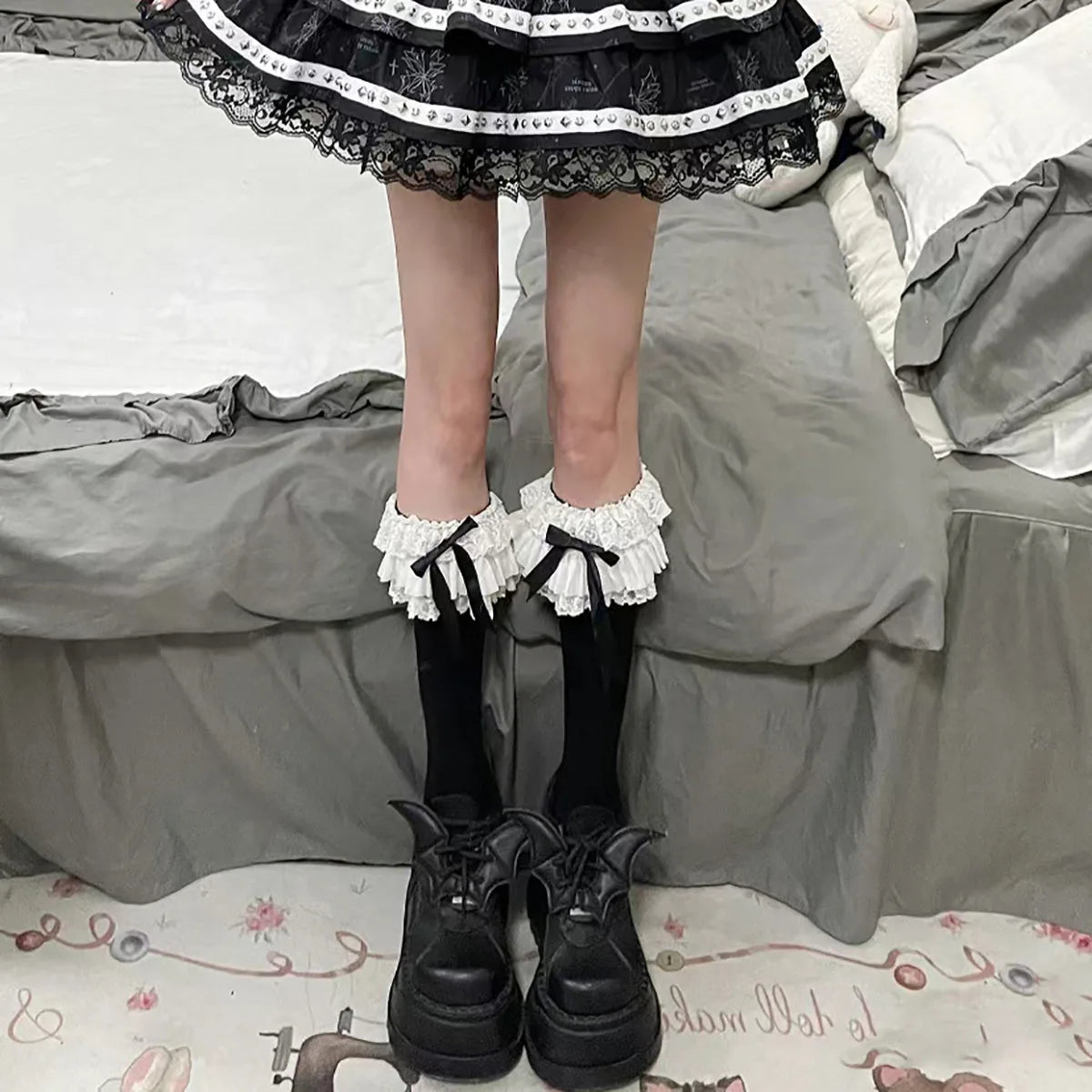 Lbsfy Women Socks Spring Summer Gothic Sweet Style JK Lolita Cute Kawaii Mullet Lace Soild Color Mid-tube Knee High Girls Like Socks