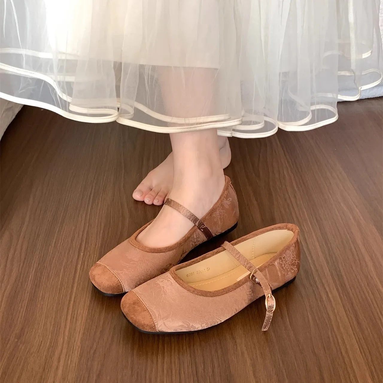 LBSFY -New Brand Women Flat Shoes Round Toe Shallow Slip On Ladies Casual Ballet Shoes Soft Leather Eelgant Ballet Shoes Mujer