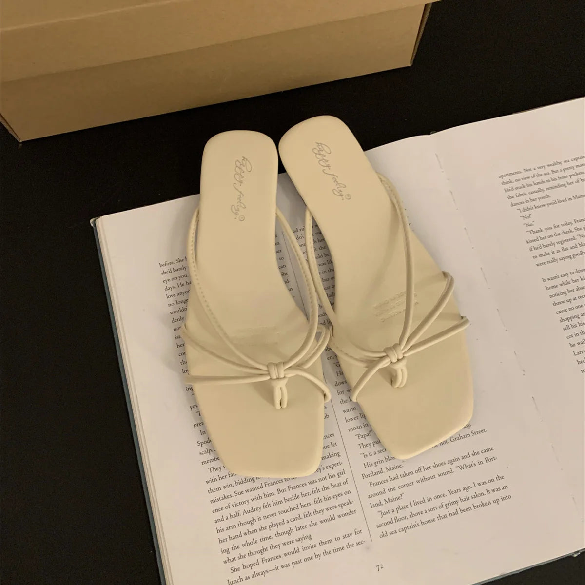 LBSFY -Summer Women Slippers Fashion Women's Narrow Band Flat Flip Flop Shoes Ladies Casual Outdoor Beach Slides Sandalias Muj