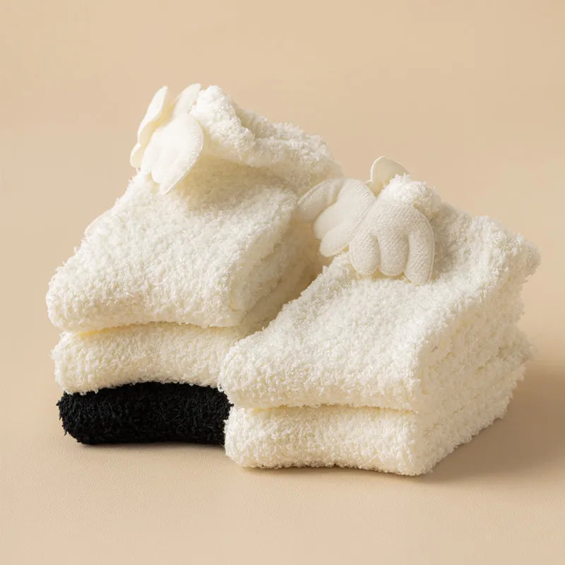 Lbsfy Wing Woman Sock Thicken Crew White Black Cotton Soft Coral Fleece Kawaii Cute Hosiery Autumn Winter Warm Casual Ladies Stockings