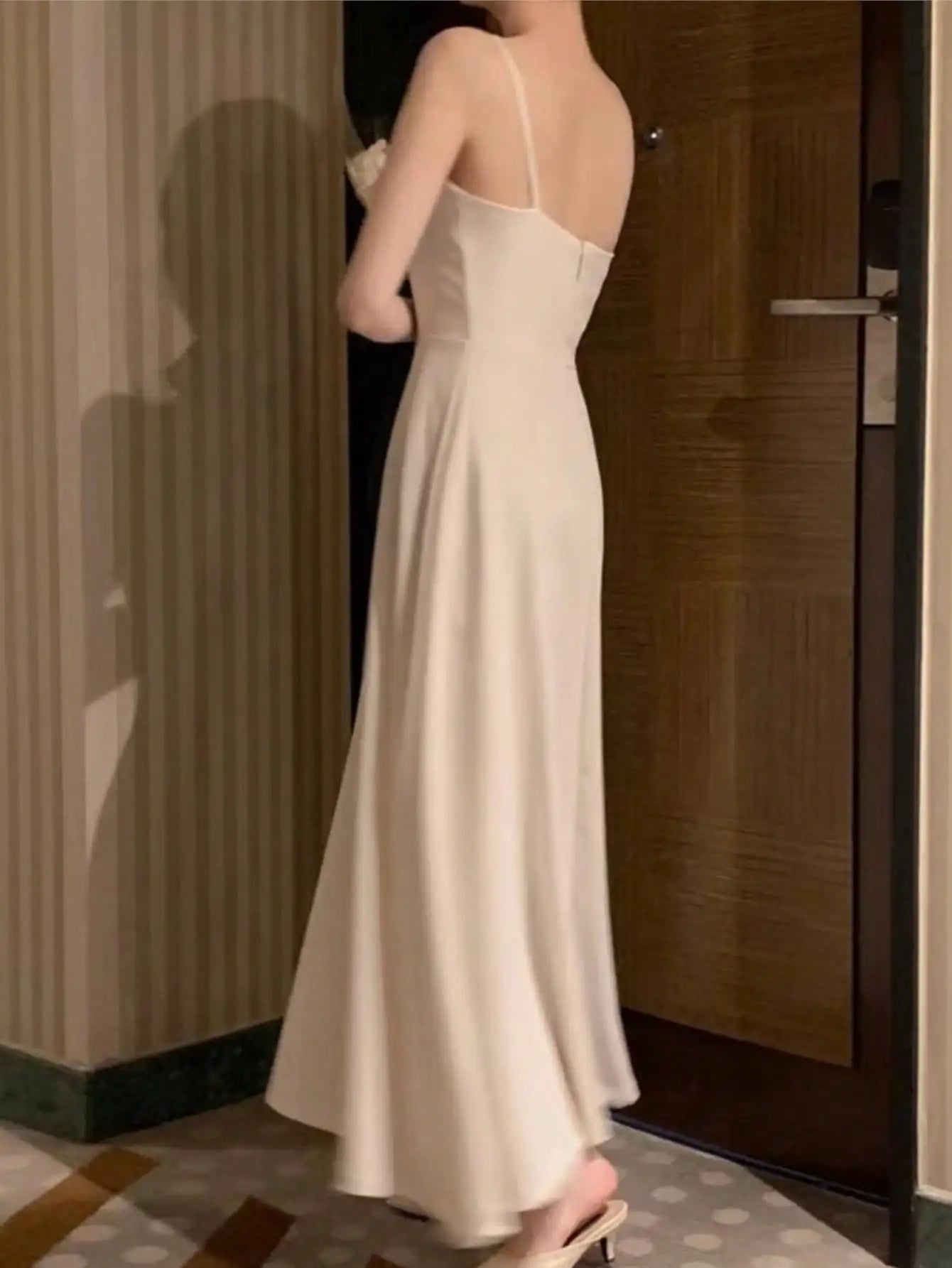 LBSFY -French Chic Solid Champagne Wedding Guest Dress Elegant Spaghetti Straps Spring Summer Concert Simple Modest Evening Party 2025