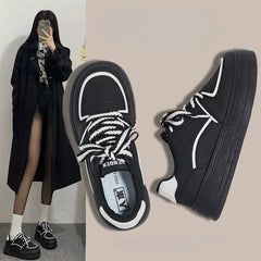 LBSFY  -  Platform Sneakers for Women New Niche Design Resistant To Dirt Kawaii Black Versatile Sports and Leisure Skate Shoes