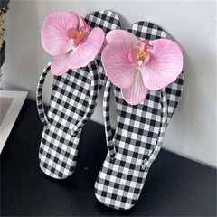 LBSFY -Summer Design Style Flower Geometric Clip Toe Low Flat Heels Women Slippers Fashion Casual Party Flip Flops Shoes