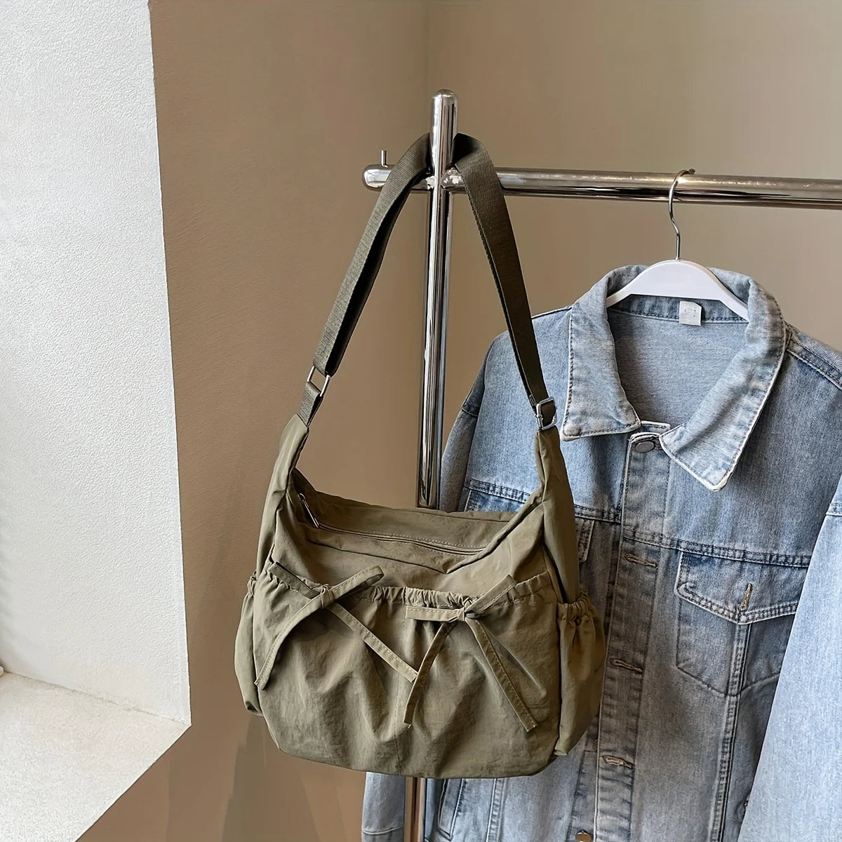 LBSFY -Fitness Bag Tote Bag Casual Versatile Day Series Large Capacity Summer Travel Simple Solid Color Light Commuter Shoulder Bag