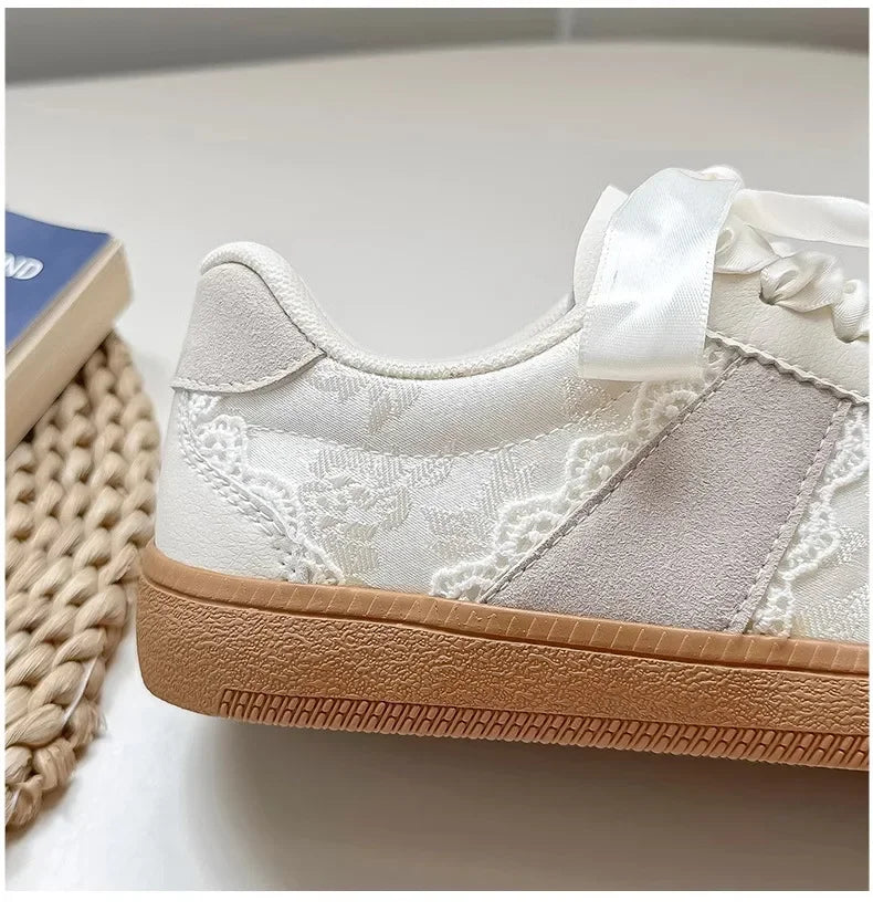 LBSFY -Retro Versatile Women Shoe Fashion Temperament Womens Casual Shoes Comfort Light Womens Flat Shoes Anti Slip Simple Single Shoes