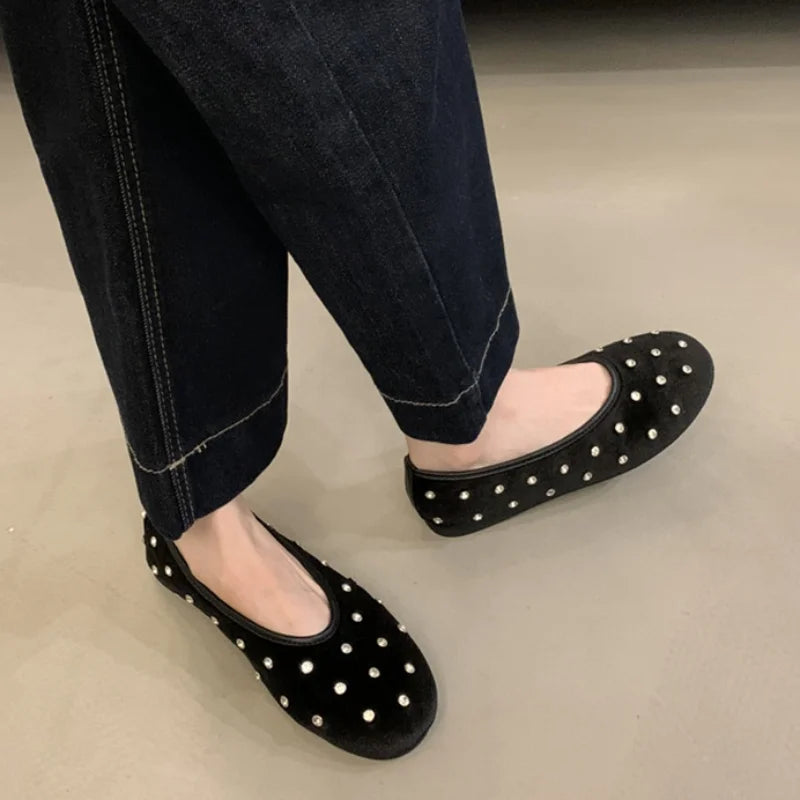 LBSFY  -  New Brand Women Flat Shoes Fashion Polka Dots Round Toe Shallow Slip On Boat Shoes Outdoor Dress Single Shoes
