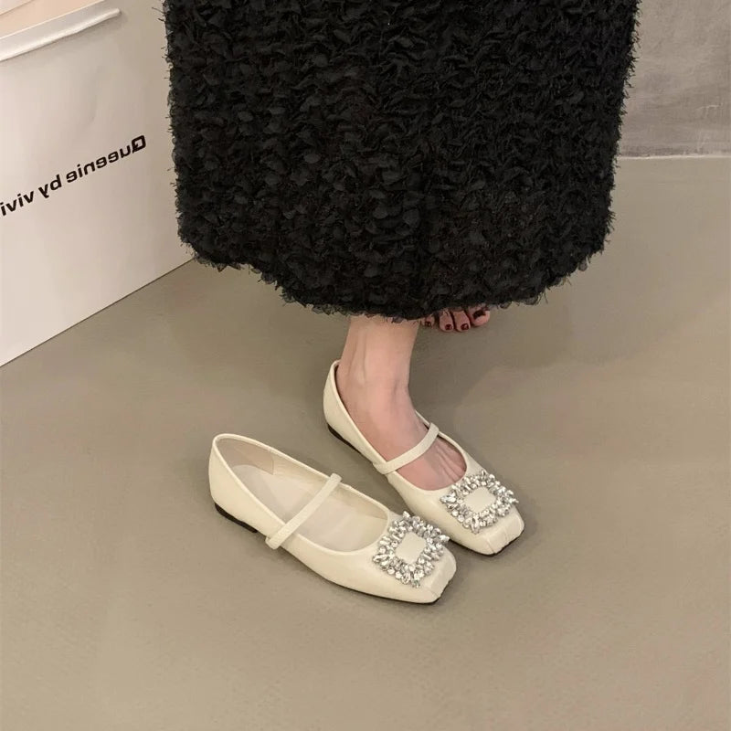 LBSFY -Patent leather women's shoes 2025 summer new fashion buckle retro square head low-heeled shoes comfortable red ballet shoes