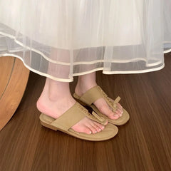 LBSFY  -  New Summer Fashion Suede Round Head Clip Finger Sexy Casual Shallow Mouth Simple Large Heel Beach Sandals
