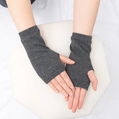 Lbsfy Anime Women Short Fingerless Gloves Cosplay Mitten Unisex Oversleeve Arm Warmer Men's Fashion Warm Cuff Gloves Cosplay Accessory