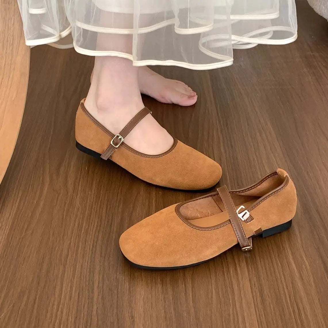 LBSFY  -  New Brand Women Flats Round Toe Shallow Slip On Ladies Casual Ballet Shoes Soft Leather Eelgant Dress Shoes Mujer