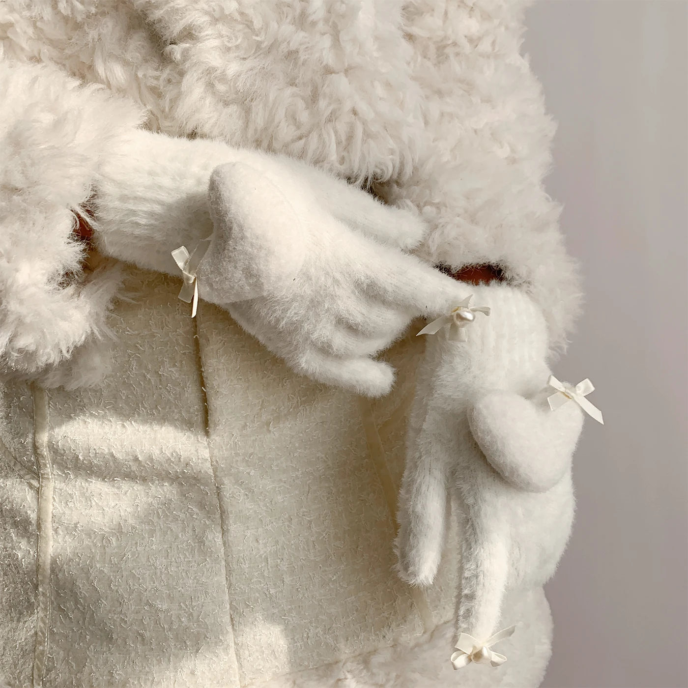 Lbsfy White Jk Love Bow Pearl Gloves Fullfinger Otter Rabbit Fur Gloves Y2K Sweet Knitted Mittens Winter Warm Thickened Cycling Gloves