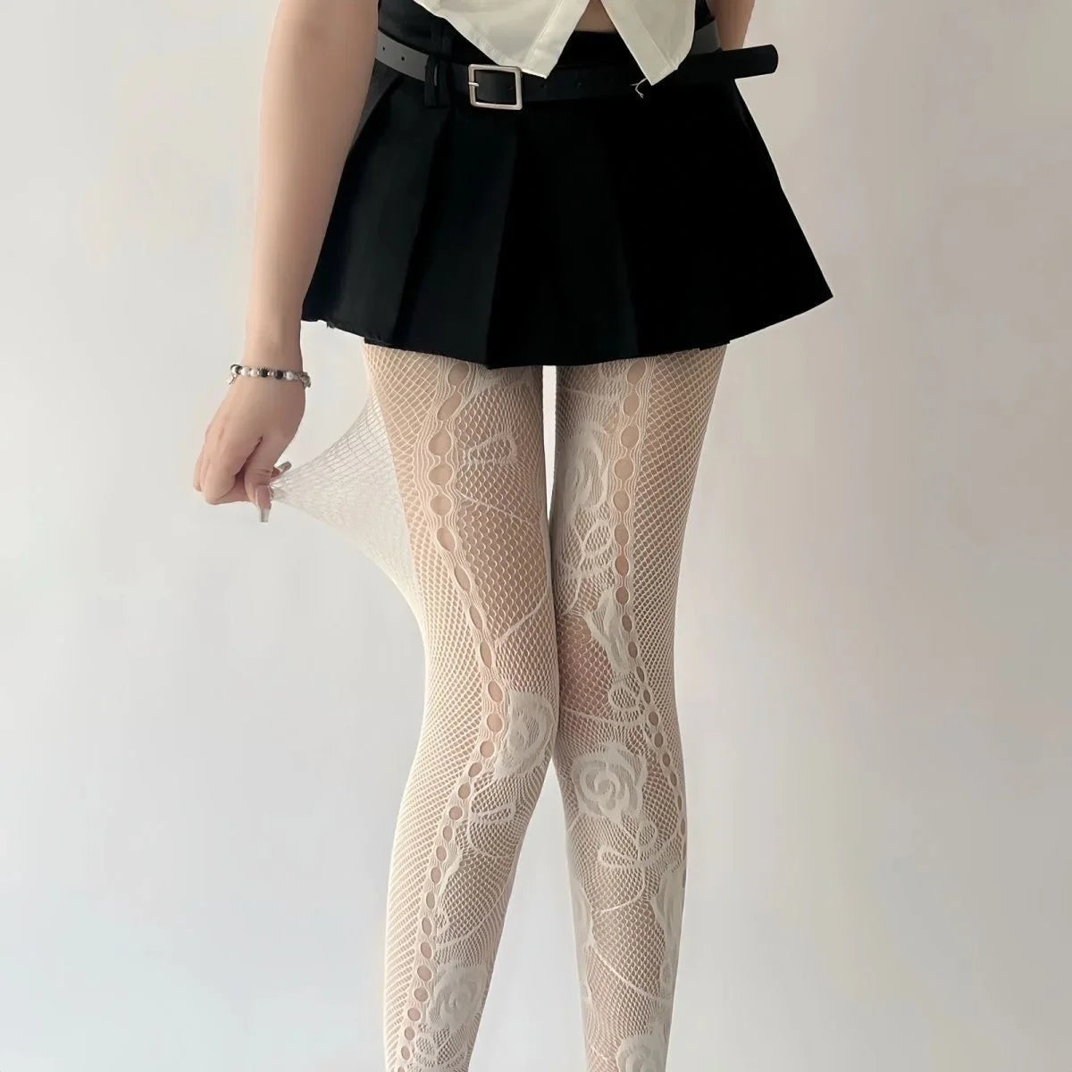 Lbsfy Y2K Floral Jacquard Sexy Stockings Women Gothic Punk Black Fishnet Pantyhose Harajuku Lolita Irregular Rose Holes Mesh Tights