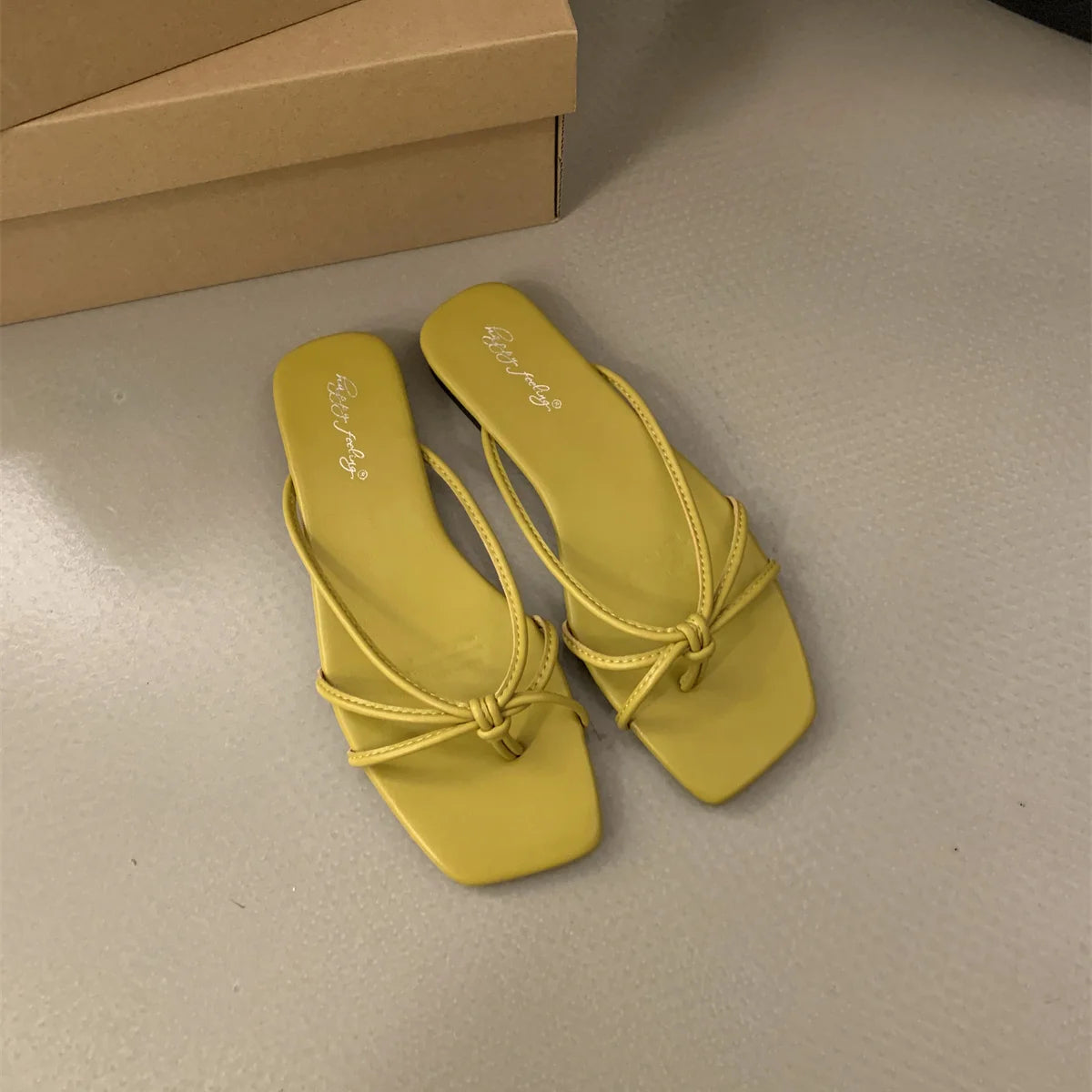 LBSFY -Summer Women Slippers Fashion Women's Narrow Band Flat Flip Flop Shoes Ladies Casual Outdoor Beach Slides Sandalias Muj