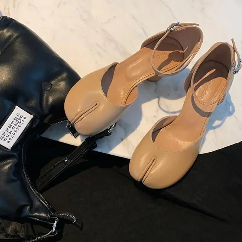 LBSFY -Fashion Tabi Ninja Shoes WomenRound Split Toe Shallow Thick Heel Sandals Single Mid Heel Mary Janes Shoes Female Pumps