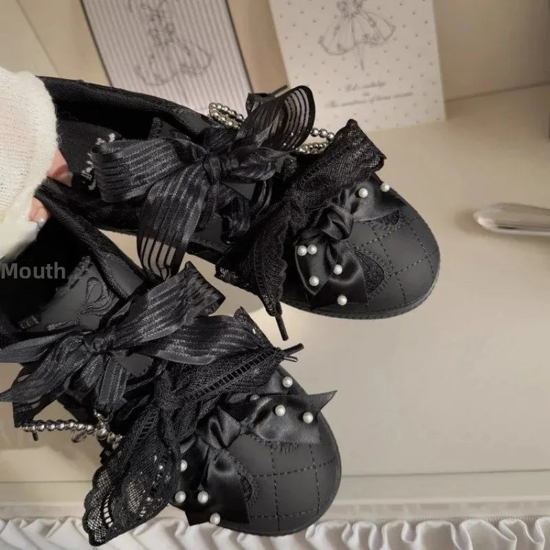 LBSFY -Retro Lace Thick Bottom Pearl Butterfly Knot Casual Sports Shoes Women's Cowhide Version Dequn Shoes Rubber Sole Board Shoes