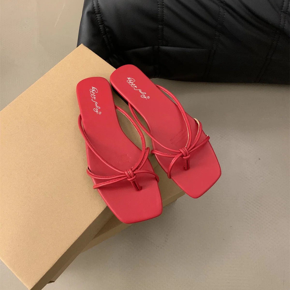 LBSFY -Summer Women Slippers Fashion Women's Narrow Band Flat Flip Flop Shoes Ladies Casual Outdoor Beach Slides Sandalias Muj