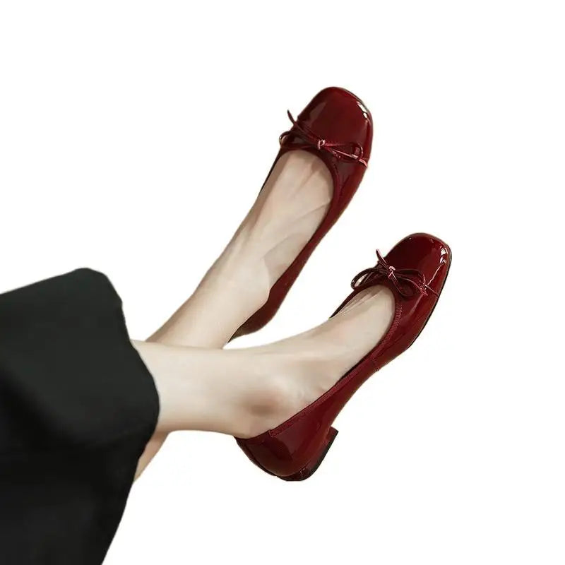 LBSFY -new Spring Autumn fashion Woman's Flats Patent Leather Ballet Flats Bowtie Boat Shoes Low Heels Slip on Flat Woman Black Loafers