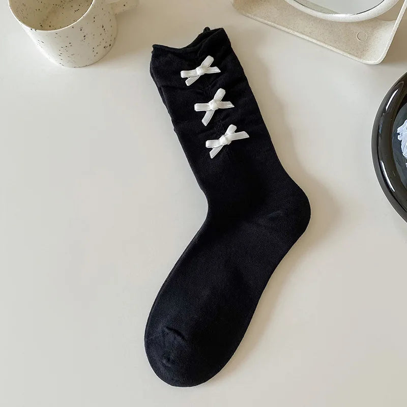 Lbsfy Spring and Autumn Socks Woman Solid Color Bowknot Sweet Lolita Black White Socks for Women
