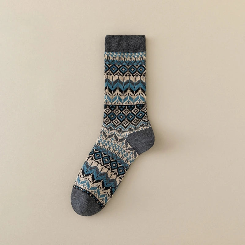 Lbsfy 10 Pairs Men's Cotton Crew Socks Retro Breathable and Sweat-absorbing Winter Sock Fair Style Ethnic Pattern Geometric Man Socks