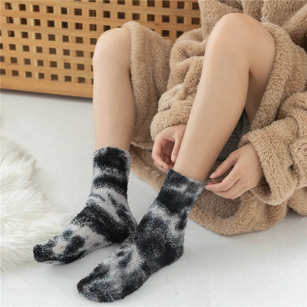 Lbsfy Socks Women Tie-dye Socks Ladies Warm Knee Winter Printing Thickened Coral Mink Fleece Girls Gift Hip Hop Floor Socks Stockings