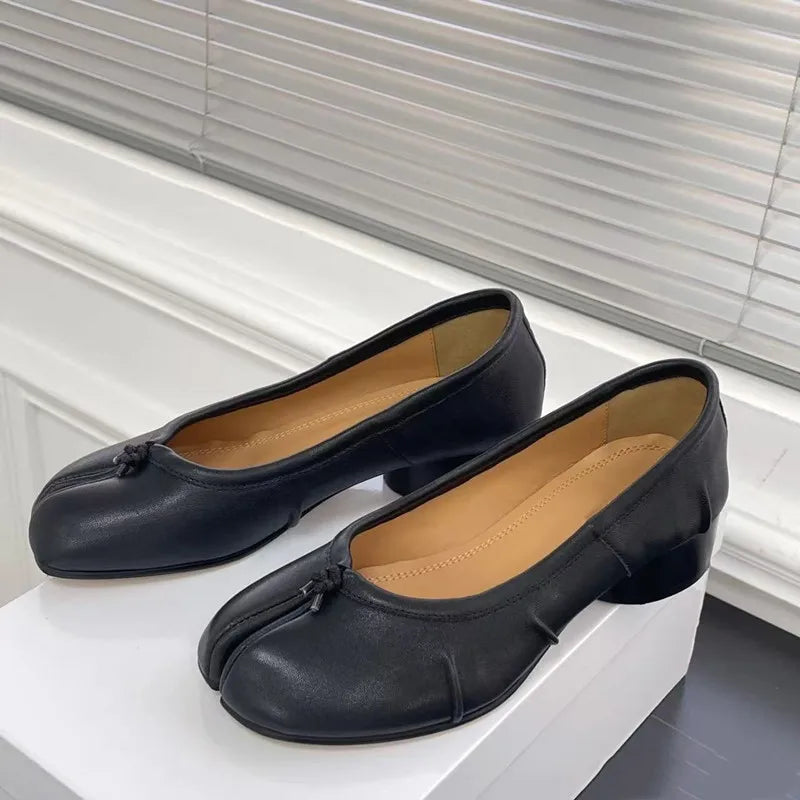 LBSFY -Spring Summer Microfiber Leather Split Toe Women Pumps Fashion Pleated Designer Low Heeled Tabi Soft Soles Loafers Casual Shoes