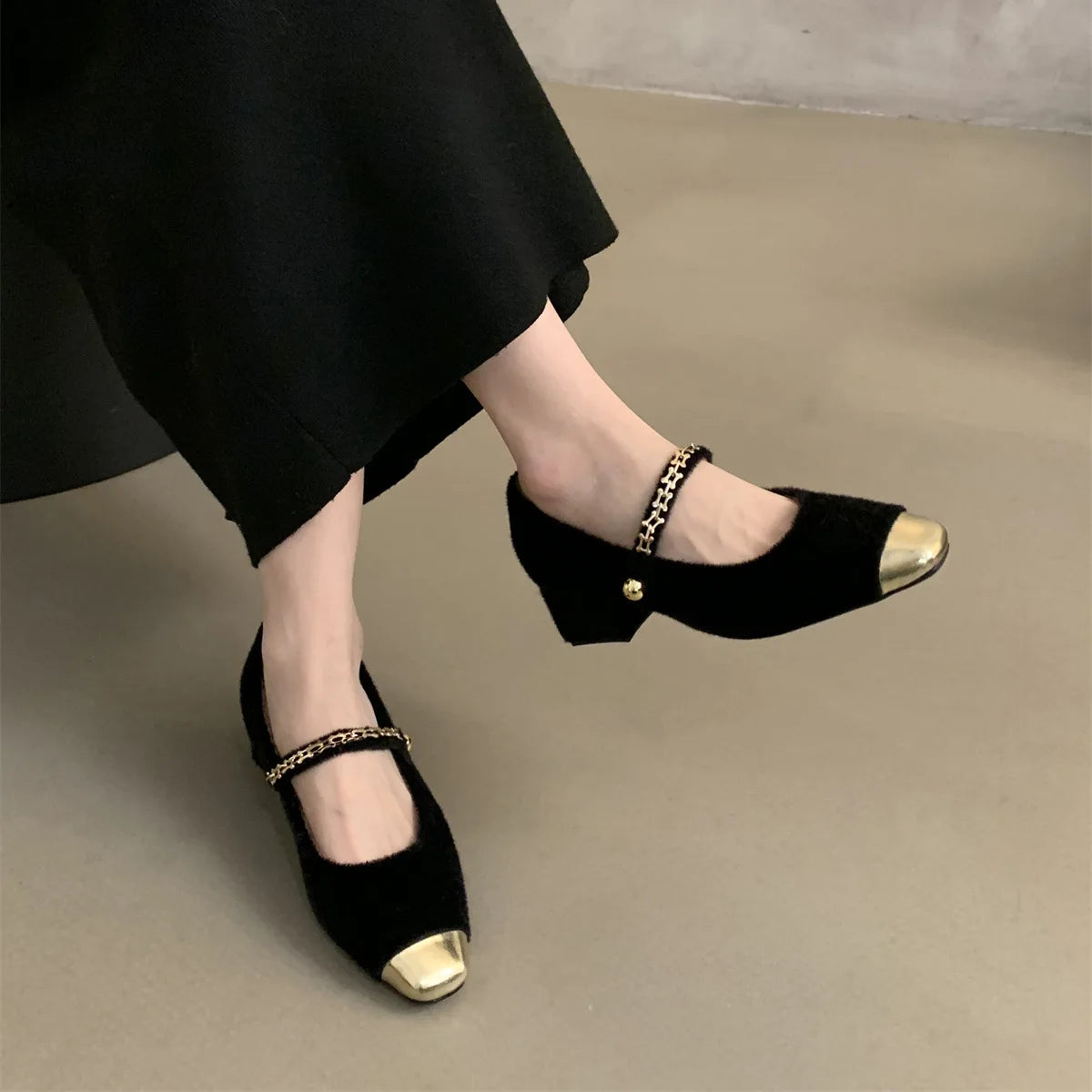 LBSFY  - Winter New Women's Shoes French Thick Heels Mary Jane Single Shoes Women's Plush Shoes Wearing Velvet Cotton Shoes Outside