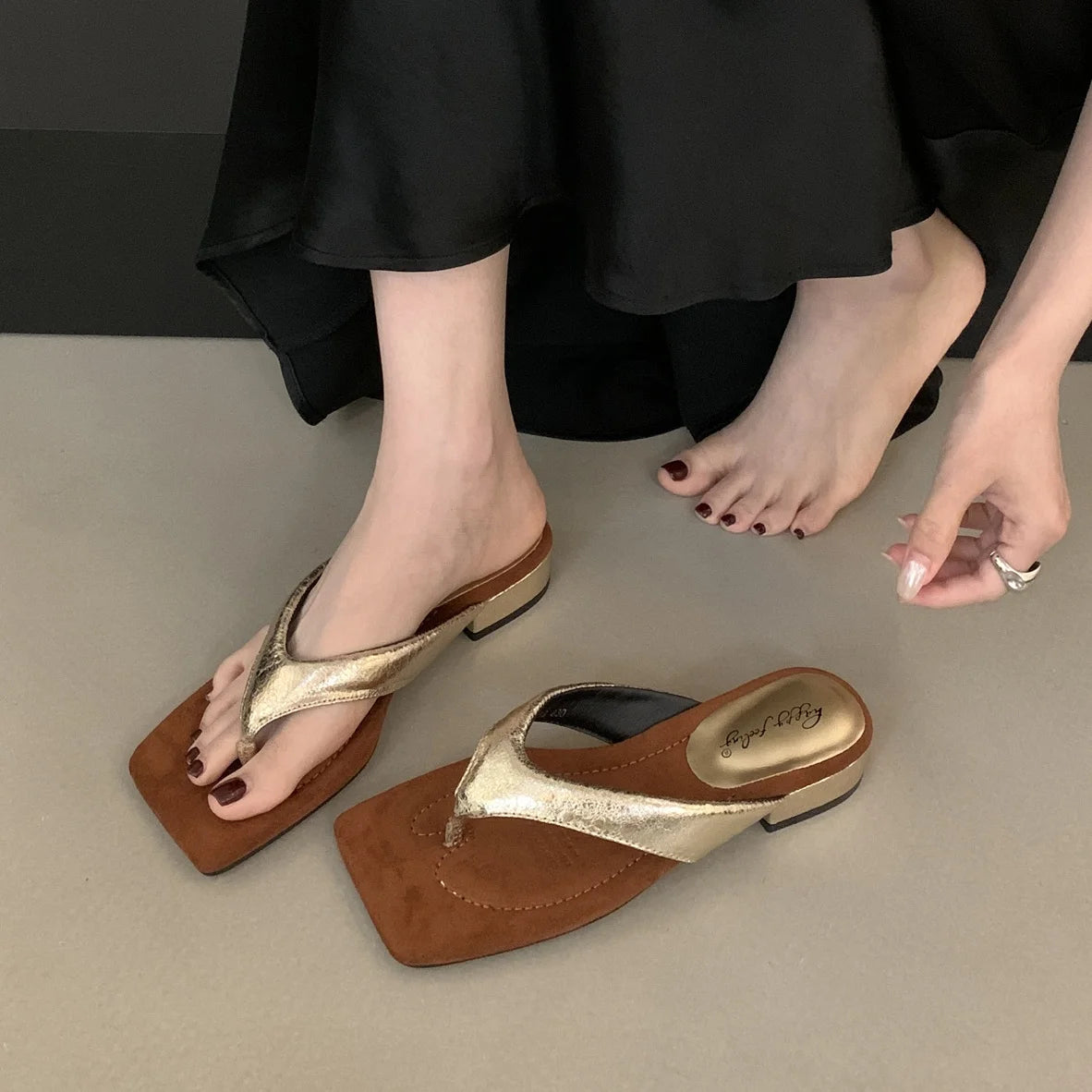 LBSFY - Summer Women Slipper Fashion Narrow Band Ladies Square Heel Outdoor Dress Sandal Elegant Flip Flops Beach Slides