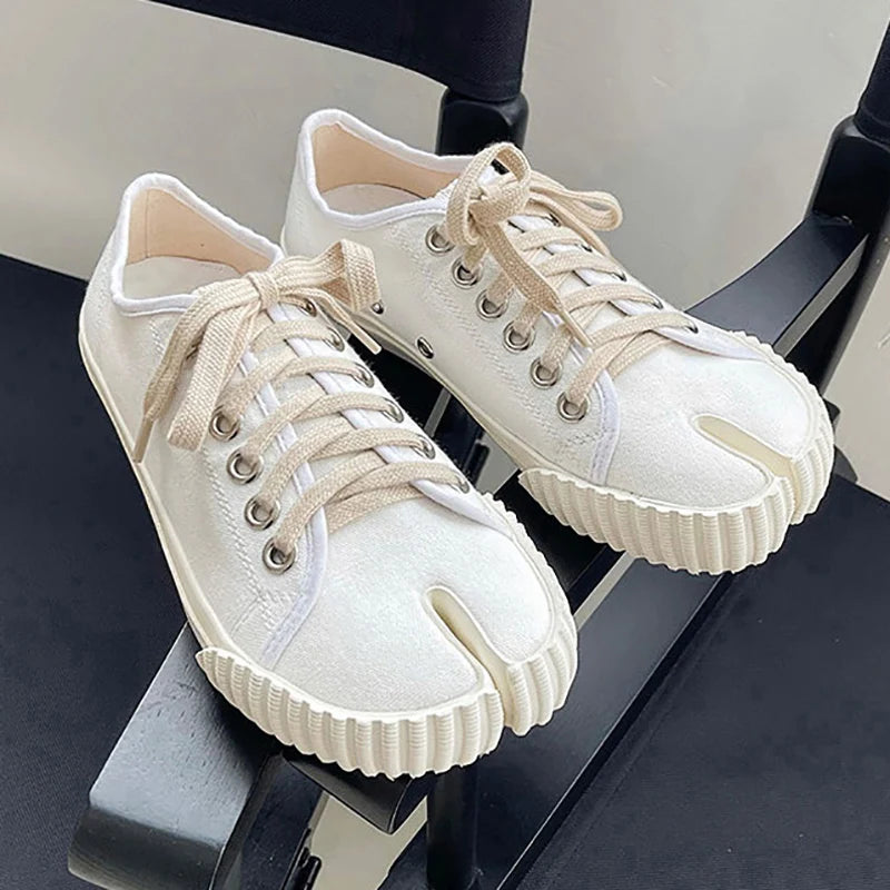 LBSFY  -  New Canvas Tabi Sneakers Split Toe Flats Women Shoes Casual Shoes Women Pig Hoof Shoes Woman Loafers Shoes Zapatos De Mujer