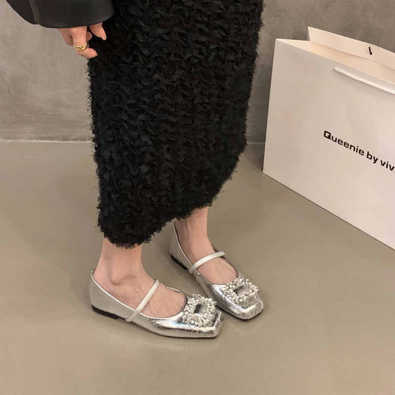 LBSFY -Patent leather women's shoes 2025 summer new fashion buckle retro square head low-heeled shoes comfortable red ballet shoes