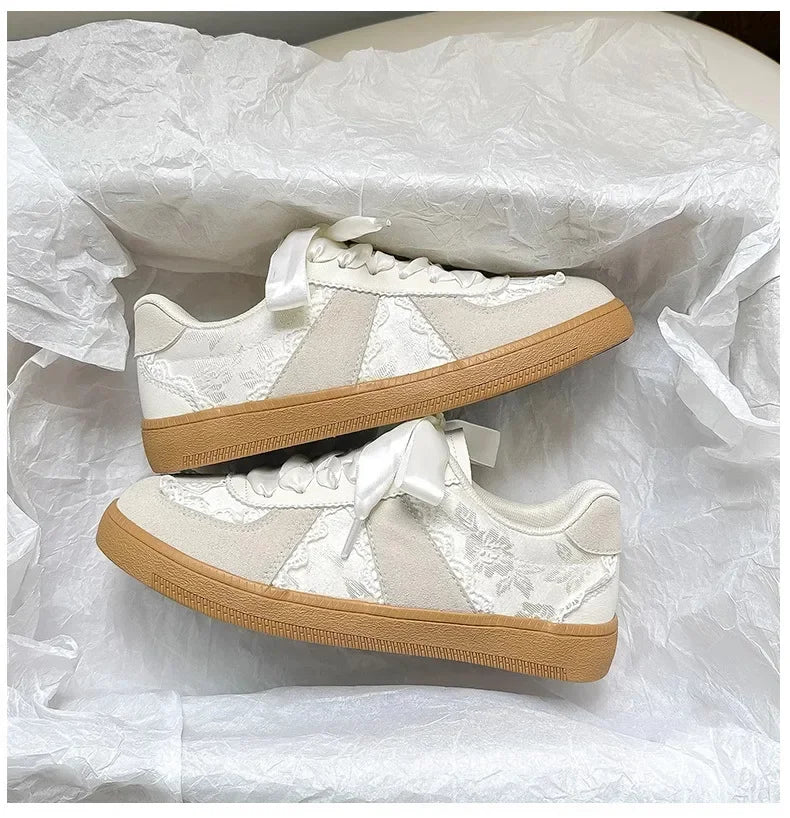 LBSFY -Retro Versatile Women Shoe Fashion Temperament Womens Casual Shoes Comfort Light Womens Flat Shoes Anti Slip Simple Single Shoes