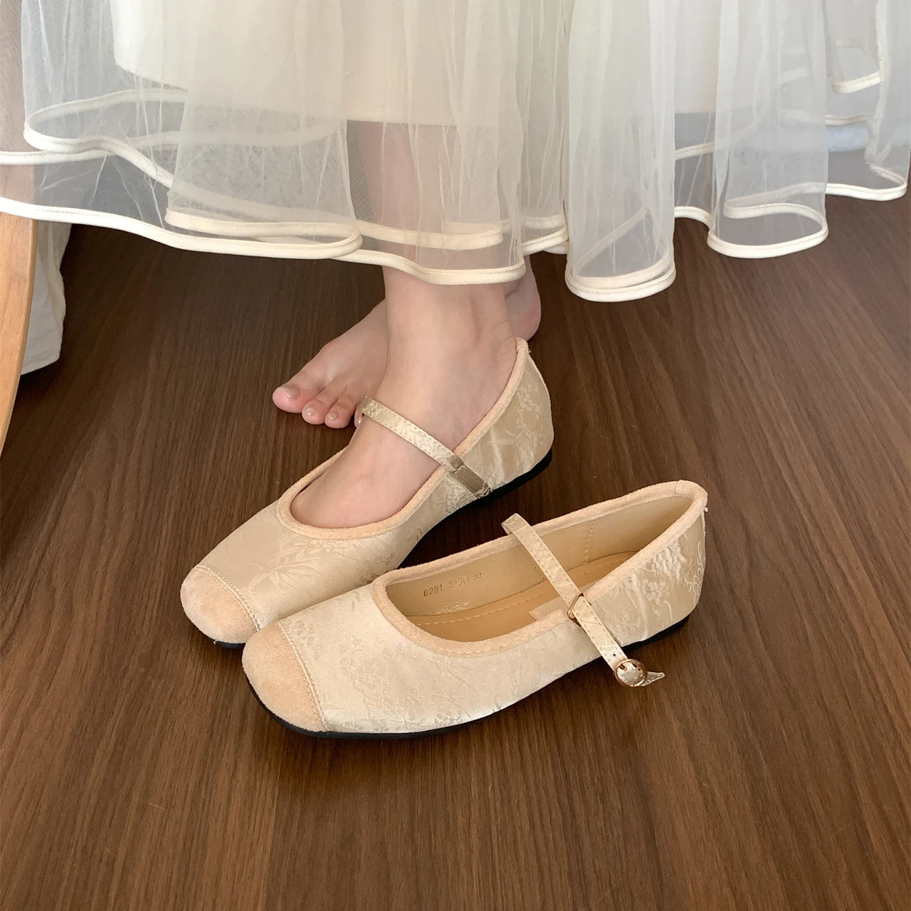 LBSFY -New Brand Women Flat Shoes Round Toe Shallow Slip On Ladies Casual Ballet Shoes Soft Leather Eelgant Ballet Shoes Mujer