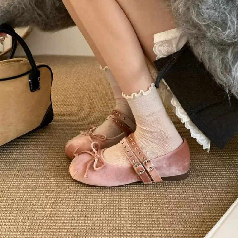 LBSFY -Lolita Socks Spring and Summer Hollow Lace Bowknot Thin Breathable White Stockings Middle Tube Casual Black Socks
