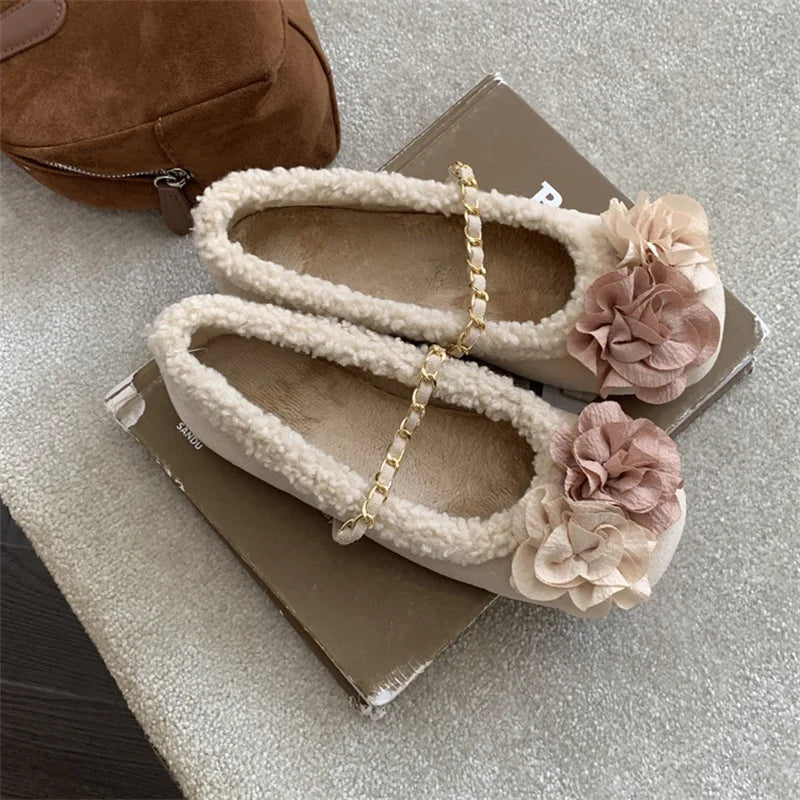 LBSFY  -   2025 New French Retro 3D Flower Flats Round Head Plush Inner Single Shoes Metal Chain Buckle Winter Ballet Shoes Mary Jane 35-39
