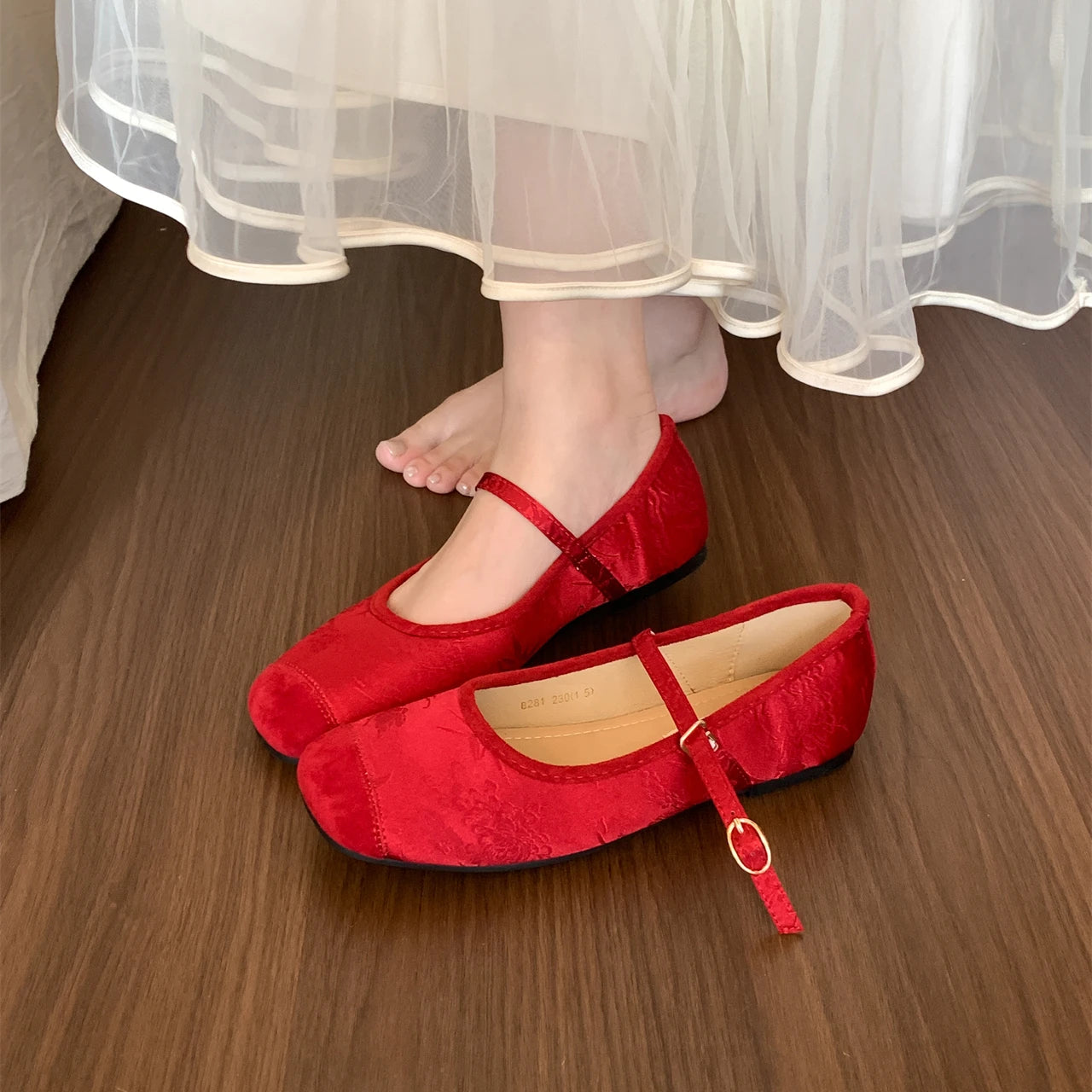 LBSFY -New Brand Women Flat Shoes Round Toe Shallow Slip On Ladies Casual Ballet Shoes Soft Leather Eelgant Ballet Shoes Mujer